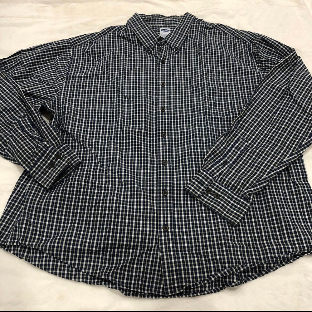 Old Navy XXL 100% Cotton Blue And White Gingham Long Sleeve Button Down Shirt